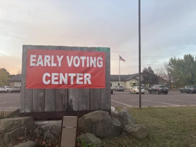 Early Voting open